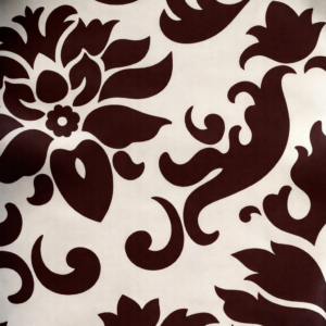 132" Black & White Baroque Lamour